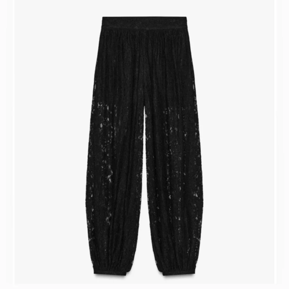Zara NWT LACE BALLOON PANTS Black Size XS and S